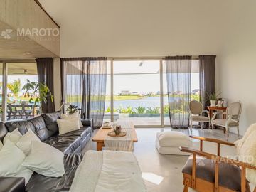 Casa en VENTA  Barrio Puertos de Escobar - Muelles - MAROTO PROPIEDADES