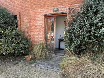 VENTA DE DUPLEX EN ARGUELLO