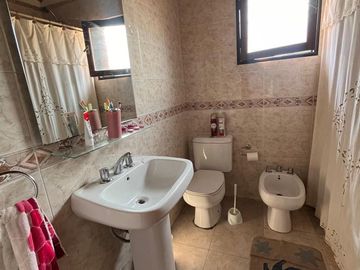 VENTA DE DUPLEX EN ARGUELLO