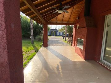 Casa en venta con renta - Barrio Brickland, Canning
