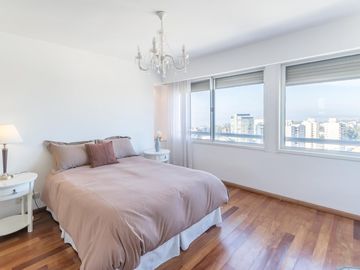 Departamento - Olivos-Vias/Maipu