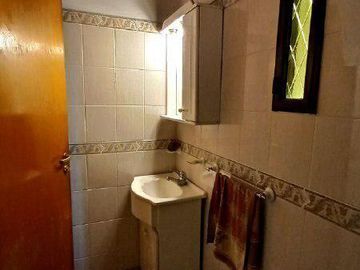 Casa 5 ambientes Castelar Norte