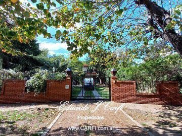 Casa 5 ambientes Castelar Norte