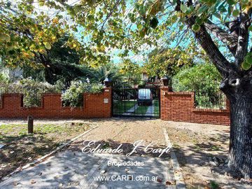 Casa 5 ambientes Castelar Norte