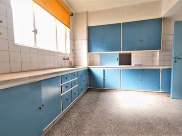 VENTA Piso PENTHOUSE 457m2 a Plaza con Terraza y 2Coch, VIG 24hs estilo CASA