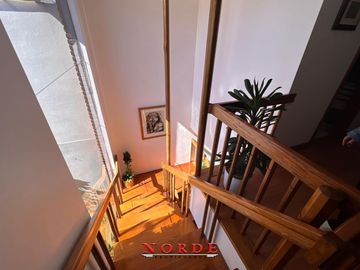 VENTA • CASA • 5 AMBIENTES • BARRIO NAON • MATADEROS