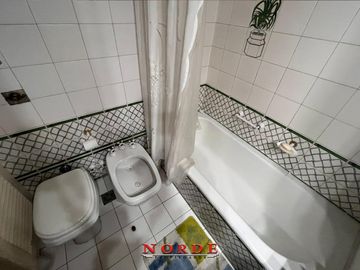 VENTA • CASA • 5 AMBIENTES • BARRIO NAON • MATADEROS