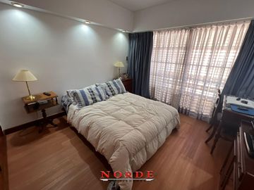 VENTA • CASA • 5 AMBIENTES • BARRIO NAON • MATADEROS