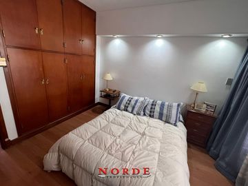 VENTA • CASA • 5 AMBIENTES • BARRIO NAON • MATADEROS