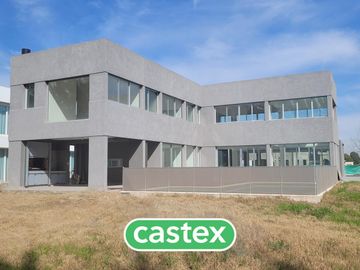 Casa en venta en Terralagos, Canning