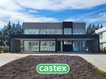 Casa en venta en Terralagos, Canning