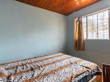 VENTA CASA DOS DORMITORIOS  BARRIO LA FLORIDA