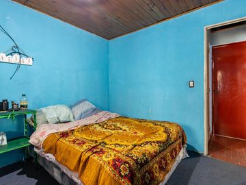 VENTA CASA DOS DORMITORIOS  BARRIO LA FLORIDA