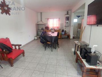 CASA MAS DEPARTAMENTO BARRIO DEAN FUNES