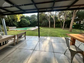 Casa en venta El Bosque villa warcalde