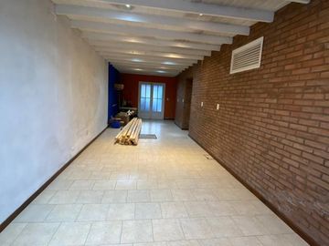 Casa - Lobos