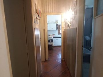 Casa de 4 dormitorios en Lomas de Zamora este