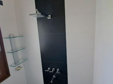 Venta de casa o Alquiler en Barrio Privado El Rebenque.