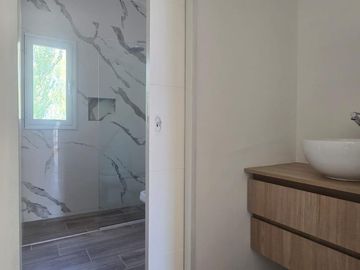 Venta Dúplex 2 dormi - Rincón del Valle - Centenario