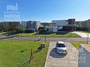 Casa en venta - El Cantón.