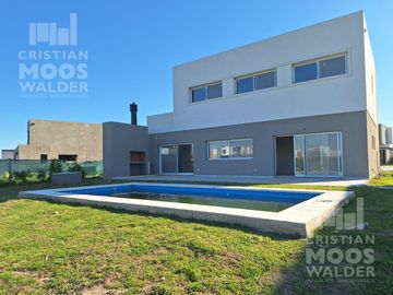 Casa en venta - El Cantón.