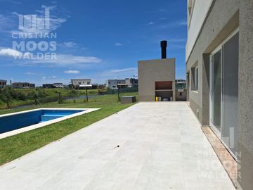 Casa en venta - El Cantón.