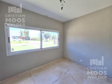 Casa en venta - El Cantón.