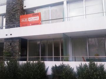 Casa en Venta 4 ambientes - Punta Chica