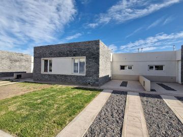 Casas de las Falda, Cipolletti