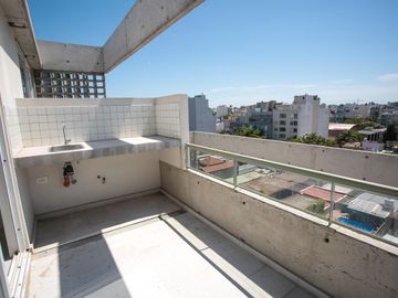 Departamento 2 ambientes balcón terraza! Full amenities! POSESIÓN INMEDIATA!