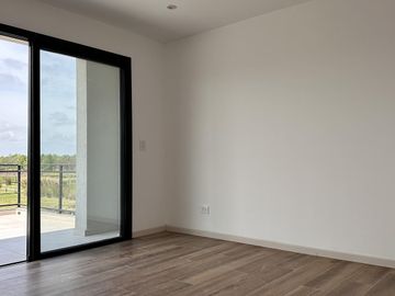 Casa-Estrenar-venta-4 amb-dependencia -Araucarias-Losa radiante-Puertos del Lago-Maschwitz-Escobar