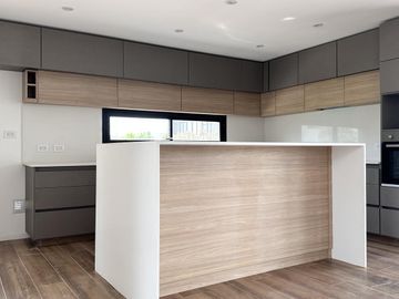 Casa-Estrenar-venta-4 amb-dependencia -Araucarias-Losa radiante-Puertos del Lago-Maschwitz-Escobar
