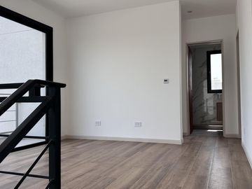 Casa-Estrenar-venta-4 amb-dependencia -Araucarias-Losa radiante-Puertos del Lago-Maschwitz-Escobar