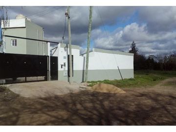 PH en venta - 9 Dormitorios 6 Baños - Cochera - 700Mts2 - Garin, Escobar
