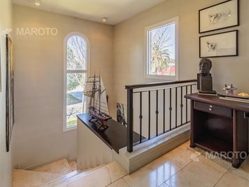 CASA EN VENTA EN BARRIO SEPTIEMBRE - MAROTO PROPIEDADES