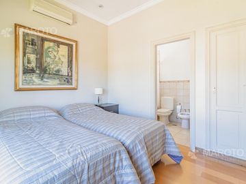 CASA EN VENTA EN BARRIO SEPTIEMBRE - MAROTO PROPIEDADES