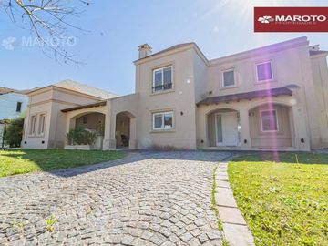CASA EN VENTA EN BARRIO SEPTIEMBRE - MAROTO PROPIEDADES