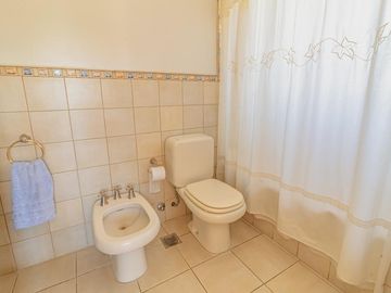 CASA EN VENTA EN BARRIO SEPTIEMBRE - MAROTO PROPIEDADES