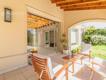 CASA EN VENTA EN BARRIO SEPTIEMBRE - MAROTO PROPIEDADES