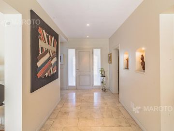 CASA EN VENTA EN BARRIO SEPTIEMBRE - MAROTO PROPIEDADES