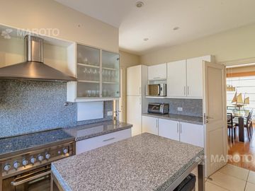 CASA EN VENTA EN BARRIO SEPTIEMBRE - MAROTO PROPIEDADES
