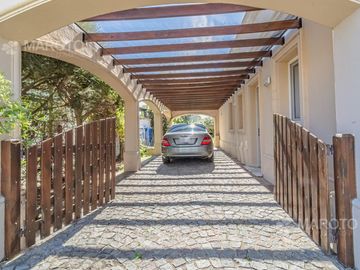 CASA EN VENTA EN BARRIO SEPTIEMBRE - MAROTO PROPIEDADES