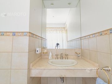 CASA EN VENTA EN BARRIO SEPTIEMBRE - MAROTO PROPIEDADES