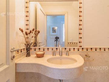 CASA EN VENTA EN BARRIO SEPTIEMBRE - MAROTO PROPIEDADES