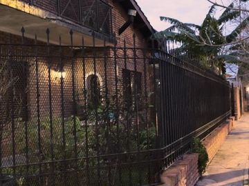 Casa en venta - 4 Dormitorios 4 Baños - Cochera - 540Mts2 - Villa Morra I, Pilar