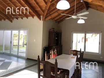 Casa - El Trébol