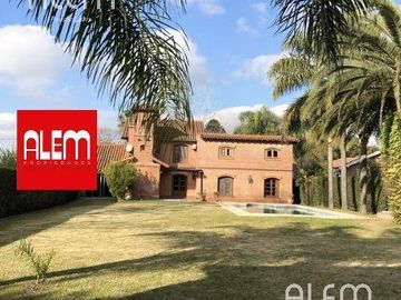 Casa - El Trébol