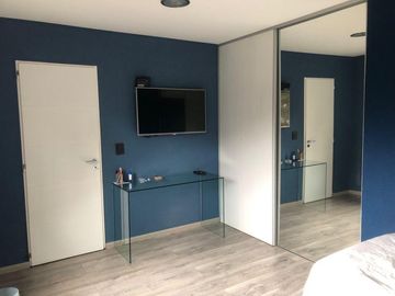 En Venta | Importante Propiedad de Categoría en Zona de Quintas con Parque y Piscina | Moreno - A pocos metros de Autopista Acceso Oeste