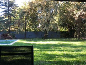 En Venta | Importante Propiedad de Categoría en Zona de Quintas con Parque y Piscina | Moreno - A pocos metros de Autopista Acceso Oeste
