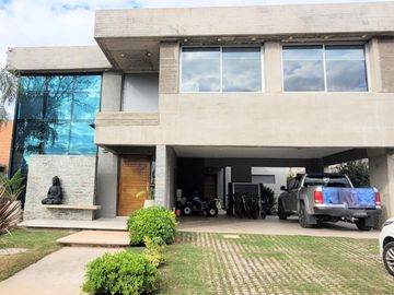 Casa en  Campos de Esther